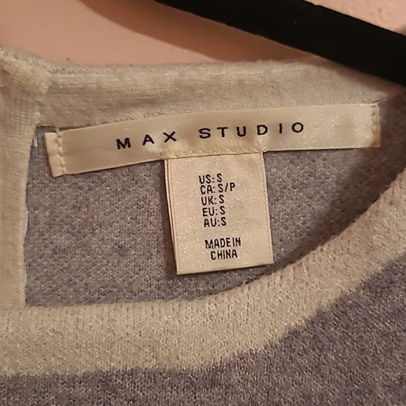 Max Studio Sweater - Picture 3 of 5
